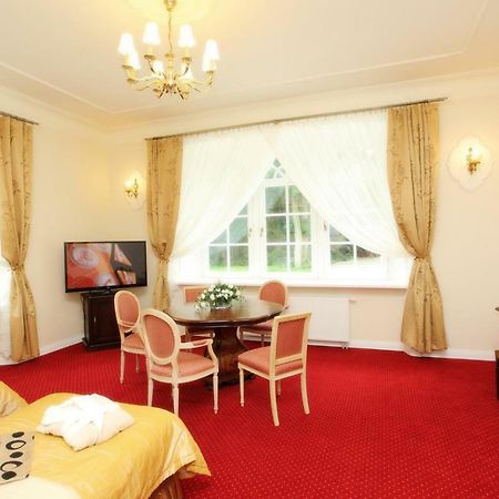 Hotel Dwór Sójki Buitenkant foto