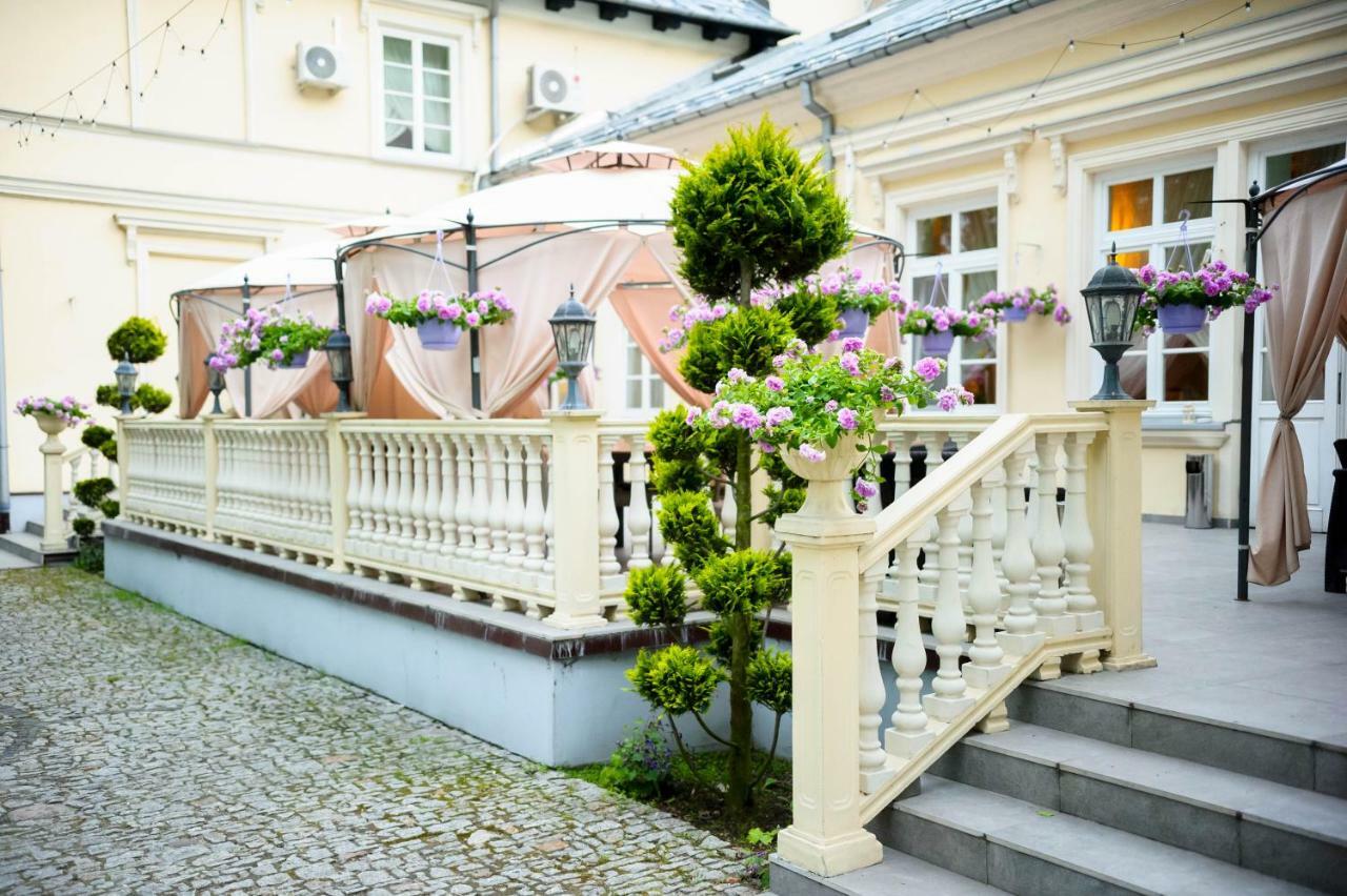 Hotel Dwór Sójki Buitenkant foto