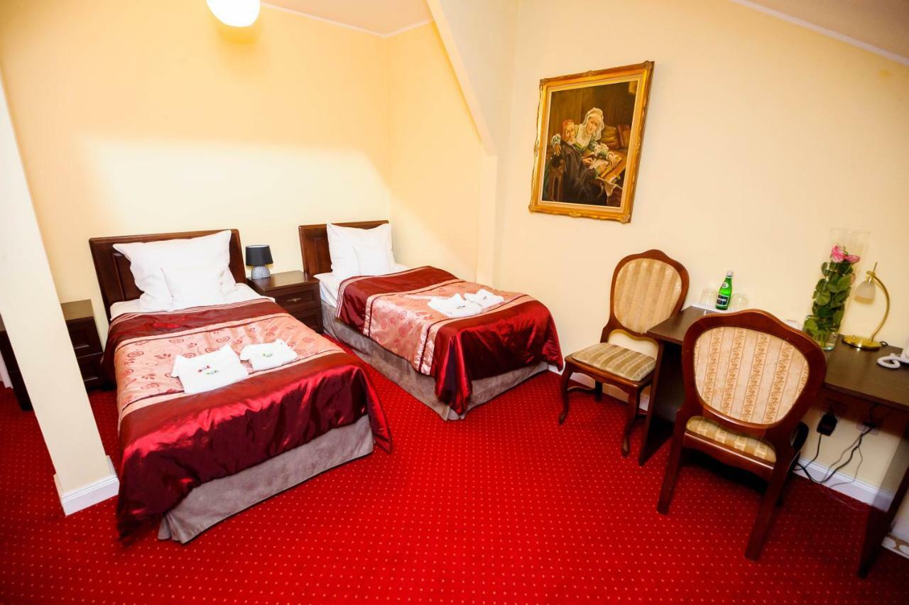 Hotel Dwór Sójki Buitenkant foto