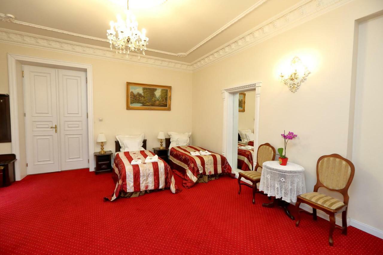 Hotel Dwór Sójki Buitenkant foto